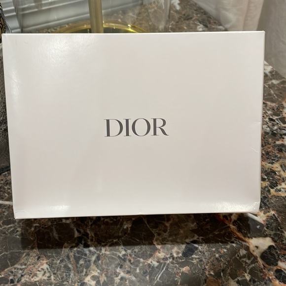 CHRISTIAN DIOR POUCH - Picture 4 of 7
